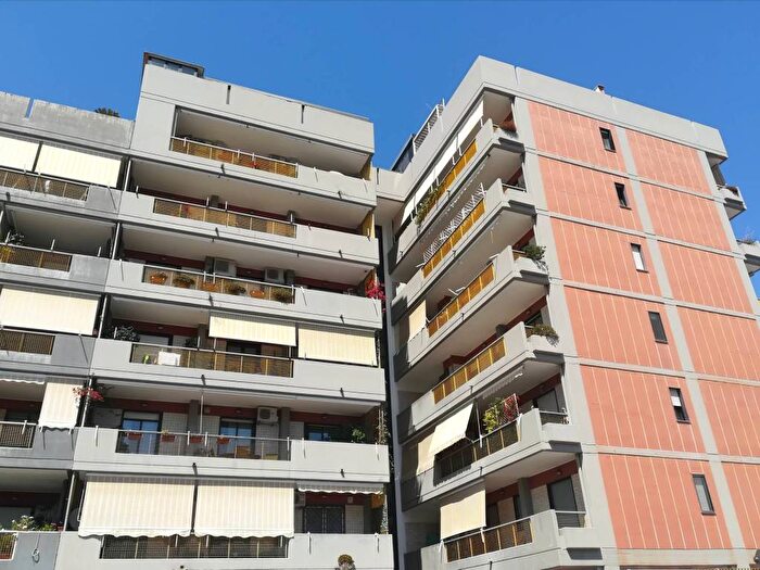 Appartamento trilocale in affitto in Via degli Alpini d'Italia, Japigia, Bari