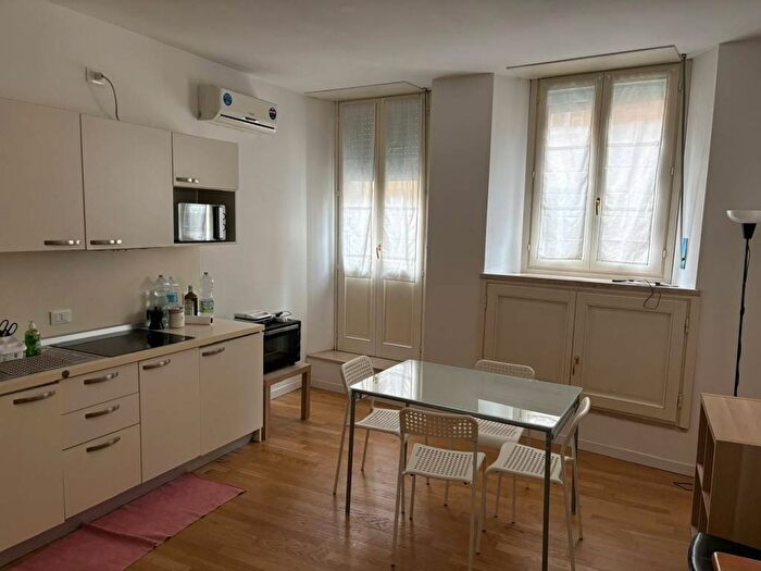 Appartamento bilocale in affitto in Via della Pace, Loggia Garibaldi, Brescia