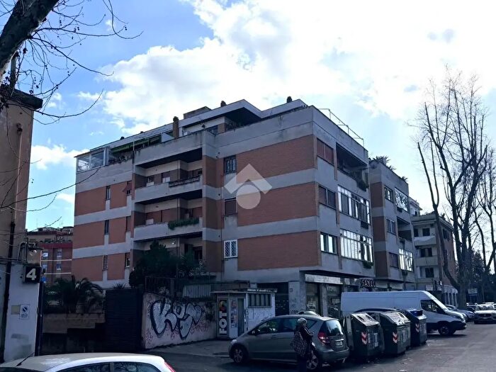 Appartamento bilocale in affitto in Piazza Antonio Meucci, Roma