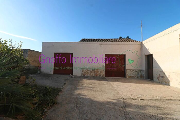 Casa con 6 locali in vendita in Trapani, Misiliscemi