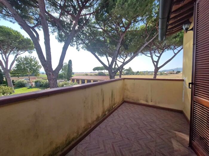 Appartamento quadrilocale in vendita in Campiglia Marittima