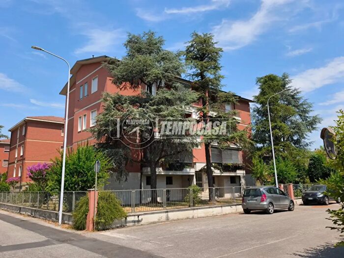 Appartamento con 5 locali in vendita in Via Canova, Budrio