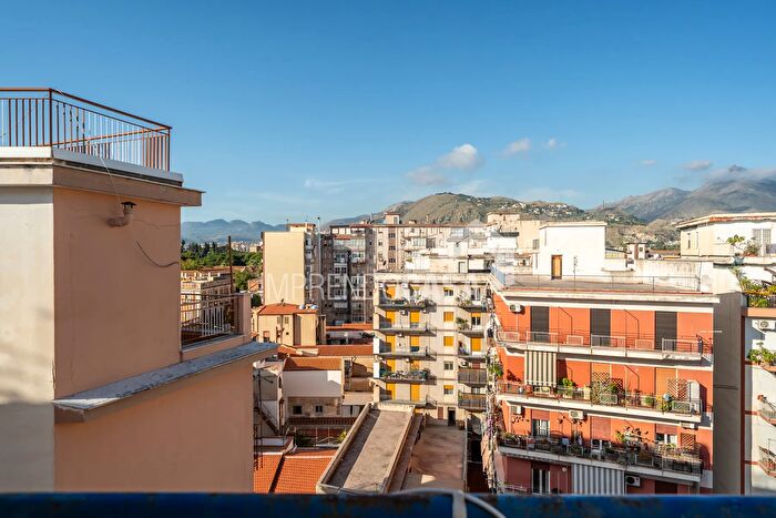Appartamento quadrilocale in vendita in Corso Calatafimi, Palermo