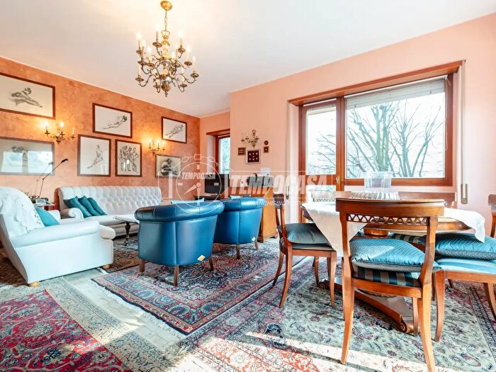 Appartamento quadrilocale in vendita in Via Rosa Vergani Marelli, Milano