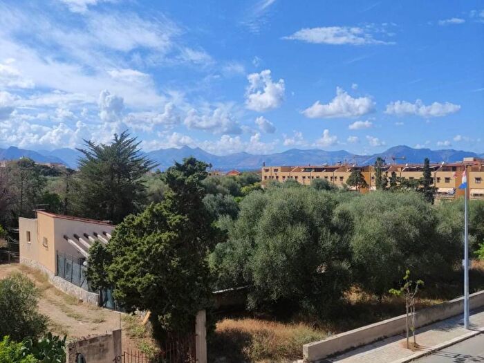 Appartamento bilocale in affitto in Via Concordia Mediterranea, Aspra, Bagheria