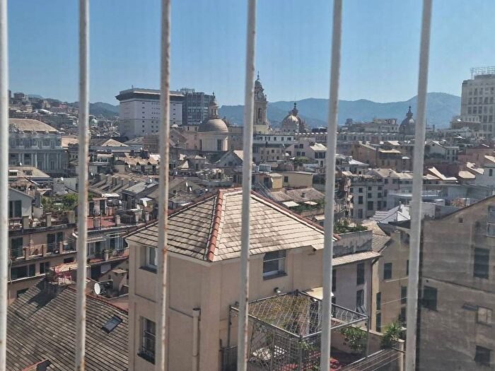 Casa bilocale in affitto in Via di Mascherona, Molo, Genova