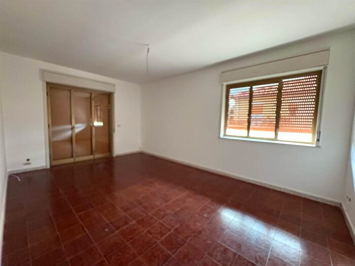 Appartamento con 5 locali in vendita in Giarre