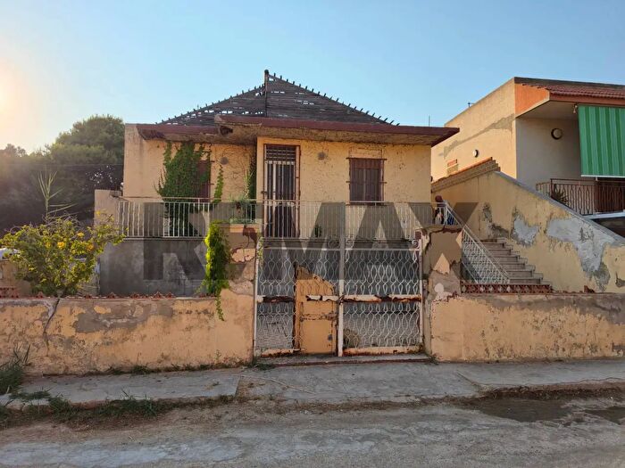 Casa con 5 locali in vendita in Via Psaumida, Vittoria