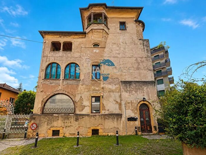 Appartamento con 5 locali in vendita in Via San Giorgio, Bergamo