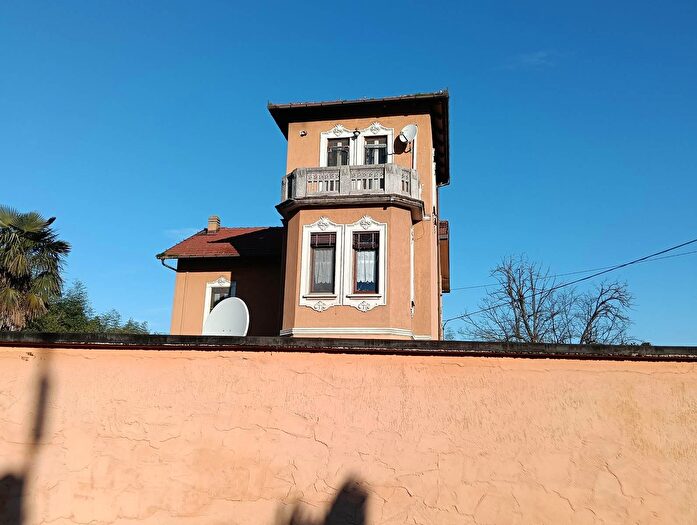 Casa quadrilocale in vendita in Piossasco