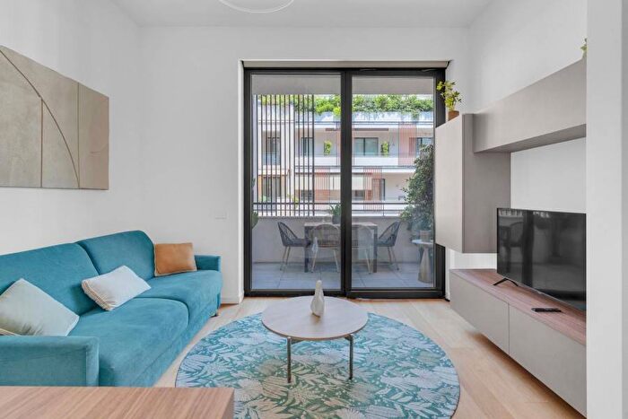 Appartamento bilocale in affitto in Via Antonio Cecchi, Washington, Milano