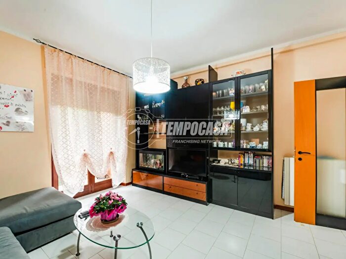 Appartamento quadrilocale in vendita in Via Ludovico Perini, Verona