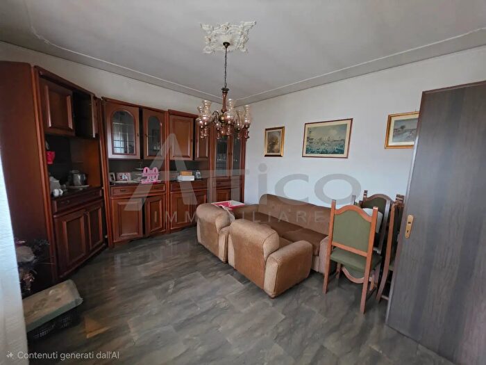 Casa con 8 locali in vendita in Pontecchio Polesine Ro, Pontecchio Polesine