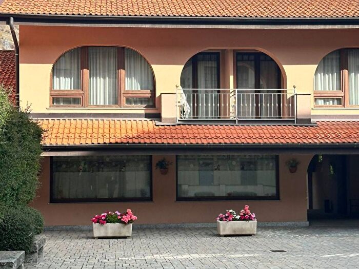 Appartamento bilocale in affitto in Via Giuseppe Francesco Medail, Centro, Bardonecchia