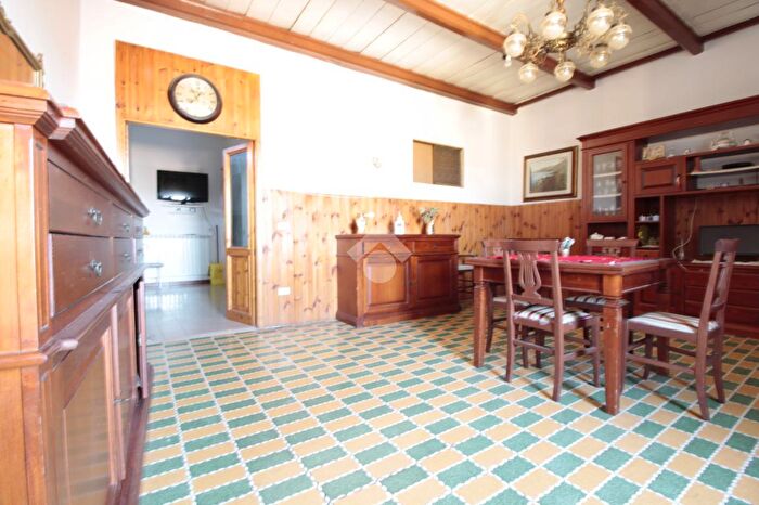 Appartamento con 5 locali in vendita in Via Roma, Cellere