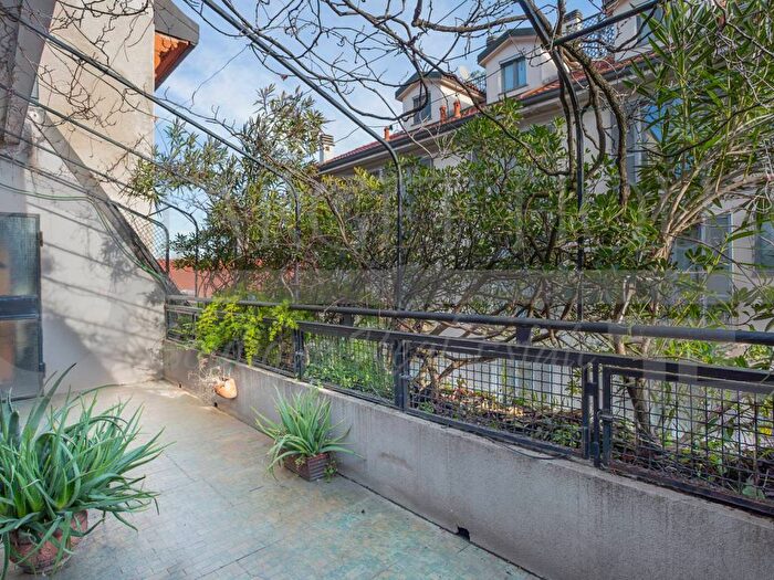 Appartamento trilocale in affitto in Via Bramante, Paolo Sarpi, Milano