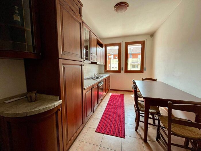 Appartamento bilocale in affitto in Via San Pancrazio, Ramon, Loria