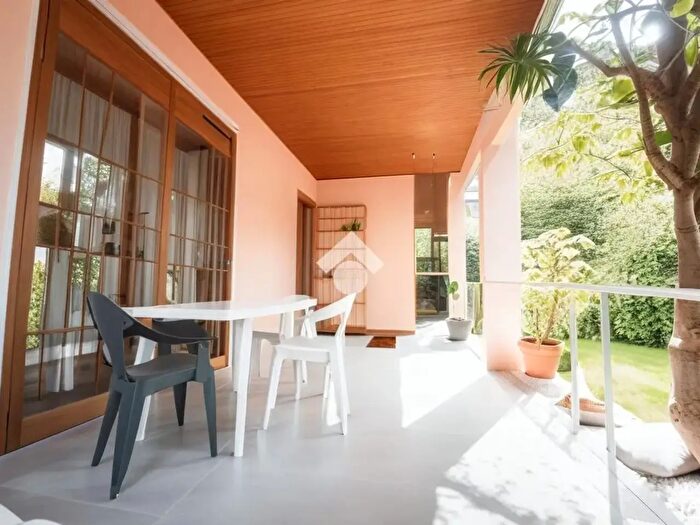 Casa quadrilocale in vendita in Via Monti, Seregno