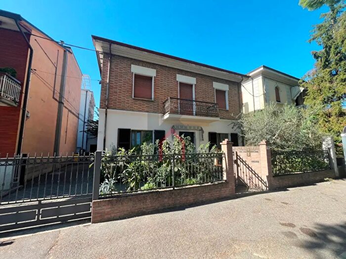 Appartamento trilocale in vendita in Forli'