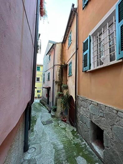 Appartamento trilocale in vendita in Arcola