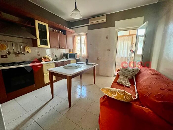 Appartamento trilocale in vendita in Via Luigi Capuana, Viagrande
