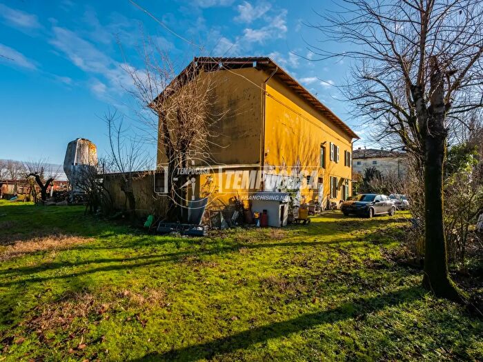 Casa con 5 locali in vendita in Via Garzolè, Castelfranco Emilia