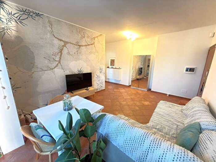 Appartamento bilocale in affitto in Via Giuseppe Garibaldi, Semicentro, Vimercate