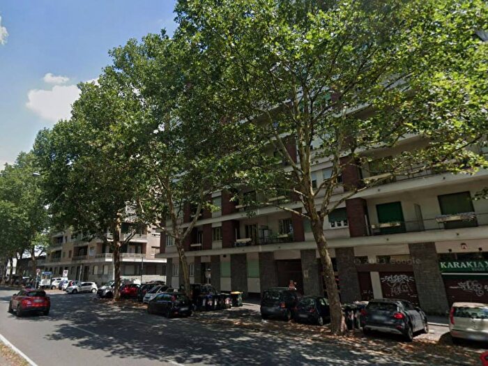 Appartamento trilocale in affitto in Corso Marche, Parella, Torino