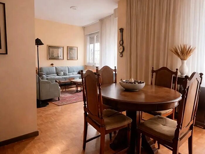 Appartamento con 6 locali in vendita in Via San Pio X, Trento