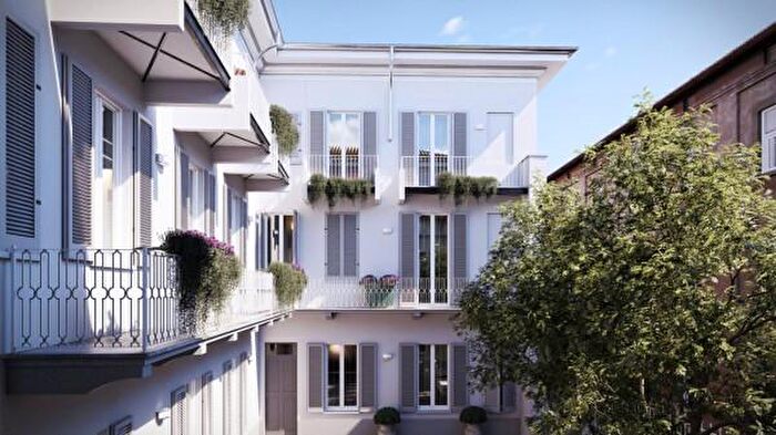 Appartamento trilocale in vendita in Via Tornielli, Novara