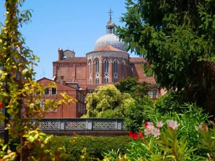 Appartamento trilocale in vendita in Venezia