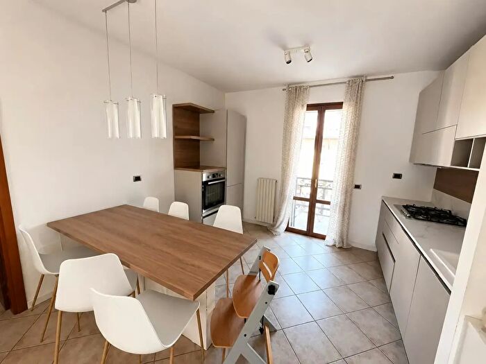 Appartamento con 6 locali in vendita in Forli'