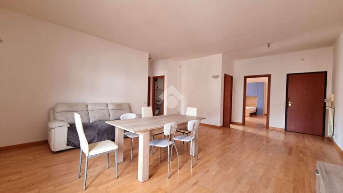 Appartamento trilocale in vendita in Viale a Milani, Segni