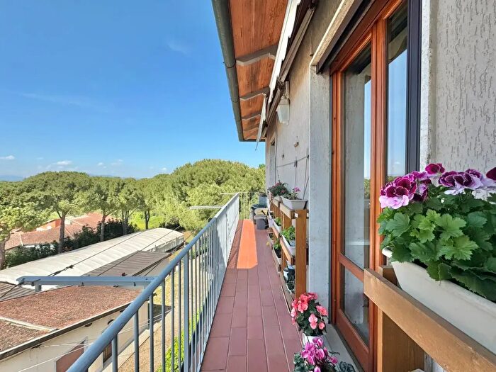 Appartamento con 5 locali in vendita in Via Imprunetana per Tavarnuzze Snc, Impruneta