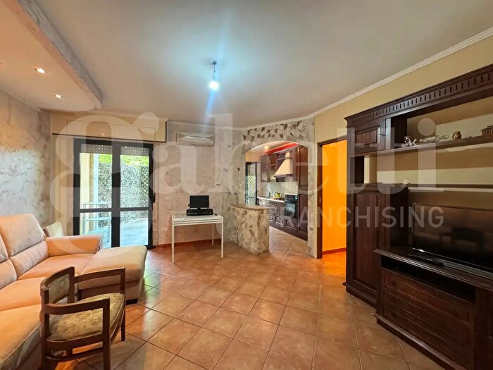 Appartamento quadrilocale in vendita in Via Camerano Snc, Orte