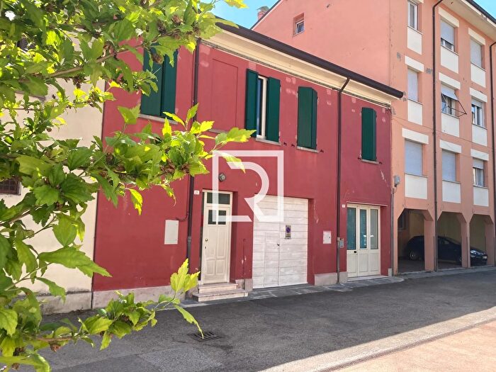 Casa in vendita in Cesena
