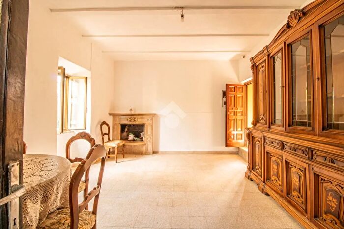 Appartamento bilocale in vendita in Via Roma, Forano