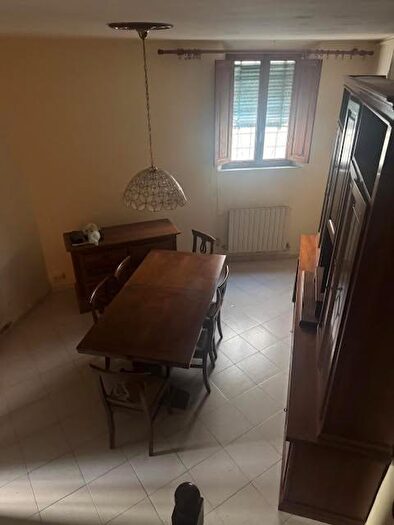 Casa quadrilocale in vendita in Calci