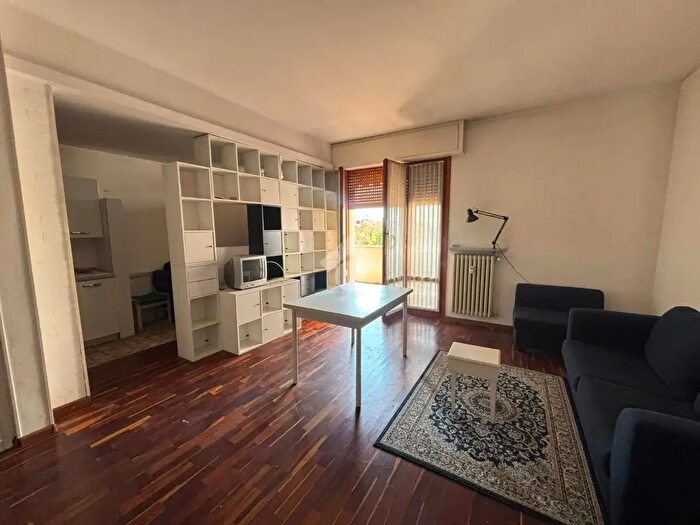 Appartamento bilocale in vendita in Via Po, Parma