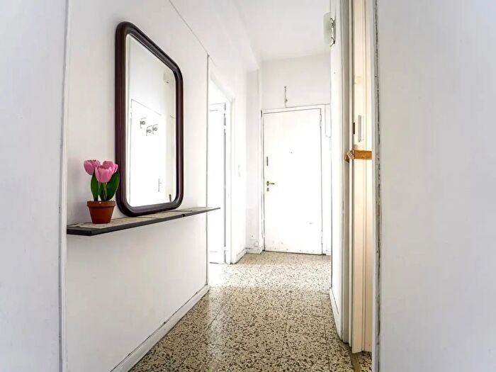 Appartamento bilocale in vendita in Via Dante Alighieri, Segrate