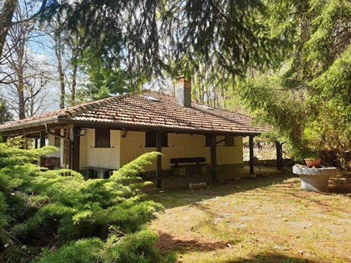 Casa in affitto in Armeno