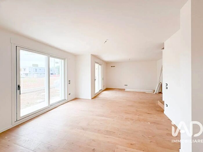 Casa quadrilocale in vendita in Via Stella, Abano Terme