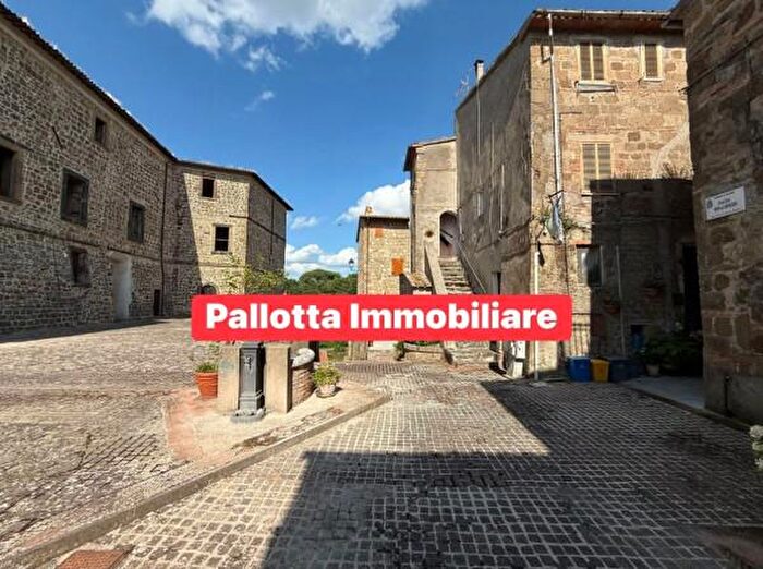 Appartamento bilocale in vendita in Via Monaldesca, Onano