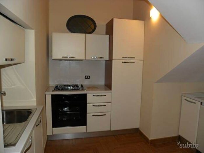 Appartamento bilocale in affitto in Via Vittorio Veneto, Centro, Vibo Valentia