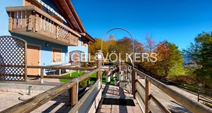 Appartamento trilocale in vendita in Località Mortigola, Brentonico