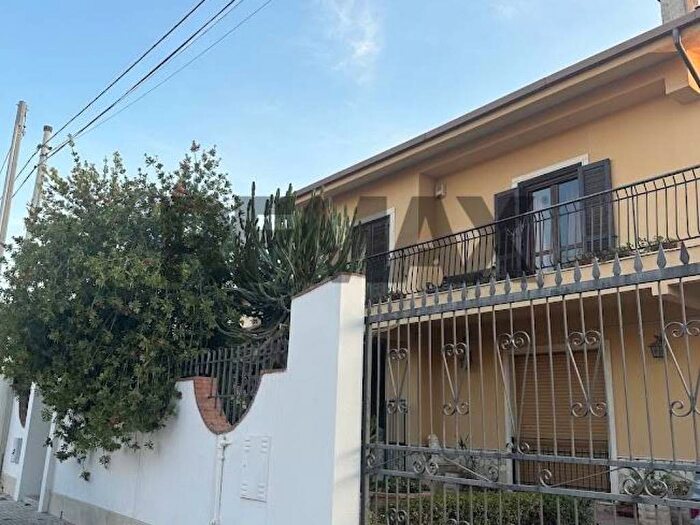 Appartamento trilocale in affitto in via Comitini, Pizzuta, Siracusa