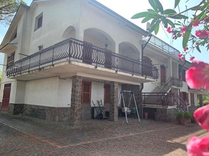 Casa con 6 locali in vendita in Via SantAntonino a, Cassino