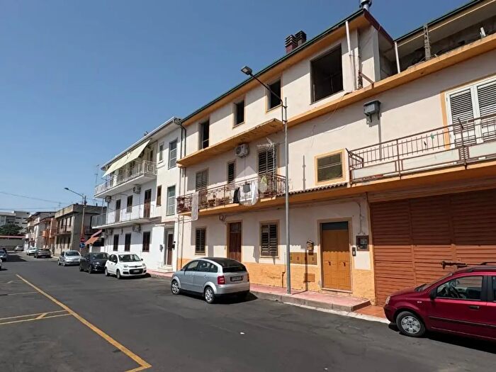 Casa con 5 locali in vendita in Via Guglielmo Pepe, Botricello