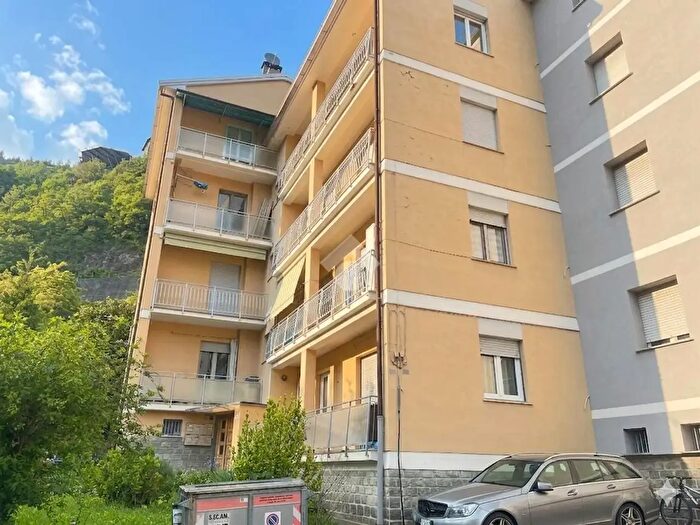 Appartamento trilocale in vendita in Largo Primo Maggio, Sondalo