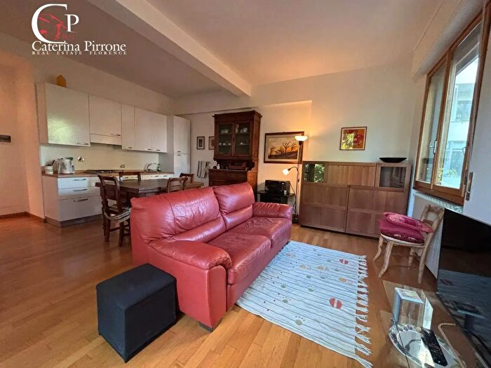 Appartamento bilocale in vendita in Via Giuseppe Richa, Firenze